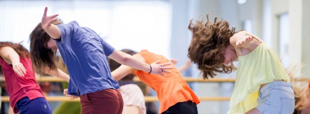 ballettodiroma-warm-up-2019-slide