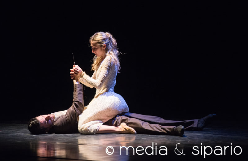 press-mediaesipario-suicidio