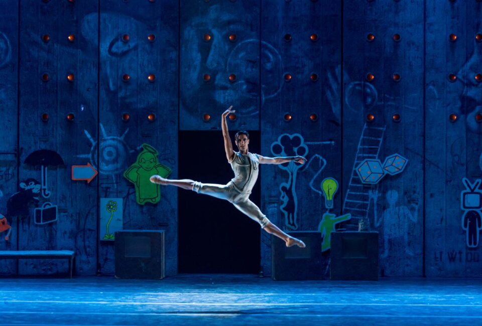 Lo Schiaccianoci · galleria ufficiale · 01 · Balletto di Roma